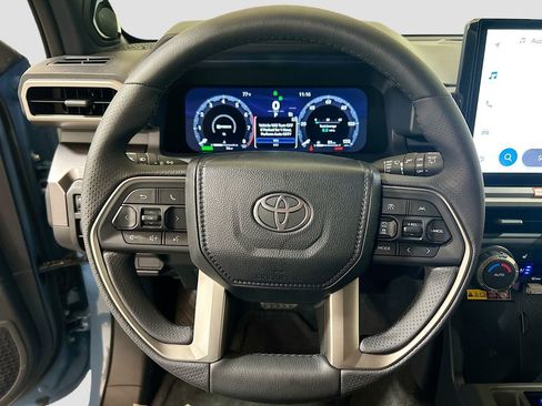 New 2026 Toyota 4Runner TRD Off-Road Premium AWD/4WD image 9
