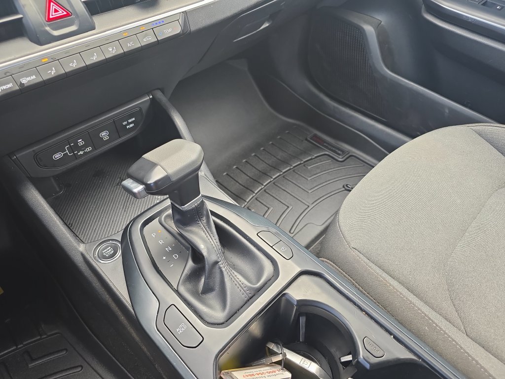 Used 2025 Kia K4 FWD image 18