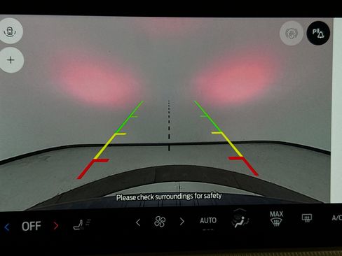 Used 2025 Ford Explorer Active image 15