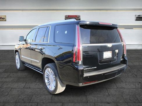 Used 2016 Cadillac Escalade Platinum image 5