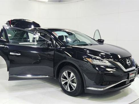Used 2021 Nissan Murano S image 30