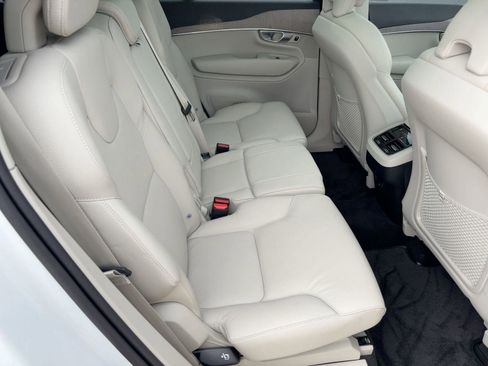 Used 2024 Volvo XC90 B6 Plus w/ Protection Package Premier image 30