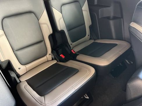 Used 2023 Ford Bronco Wildtrak AWD/4WD image 18