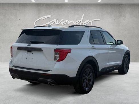 Used 2023 Ford Explorer XLT w/ Equipment Group 202A image 16