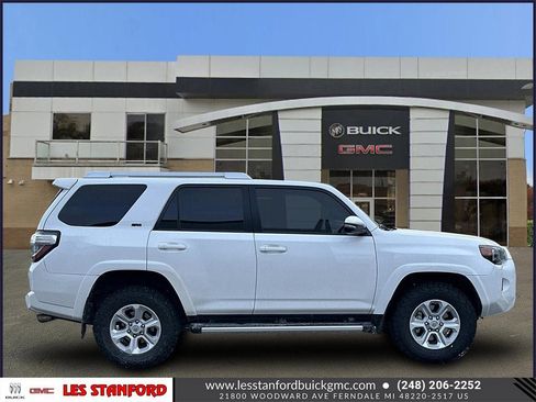 Used 2015 Toyota 4Runner SR5 Premium image 7