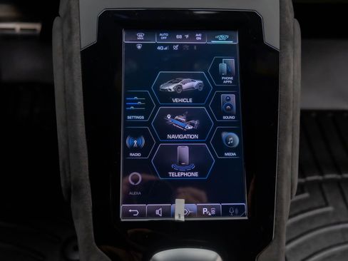 Used 2024 Lamborghini Huracan Sterrato image 30