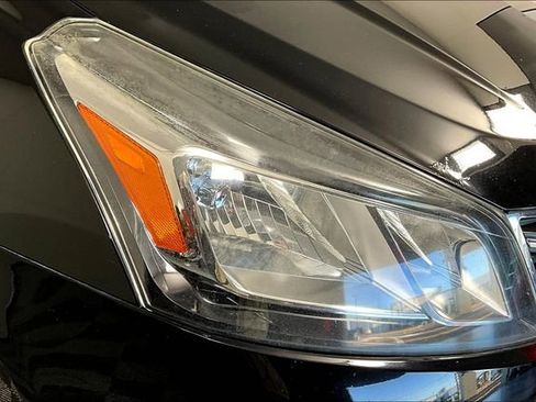 Used 2017 Chevrolet Traverse LT image 26