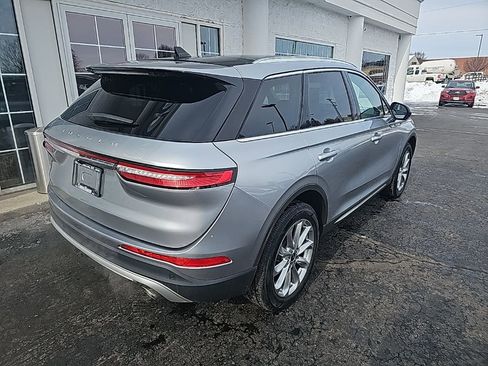 Used 2022 Lincoln Corsair AWD w/ Premium Package image 4