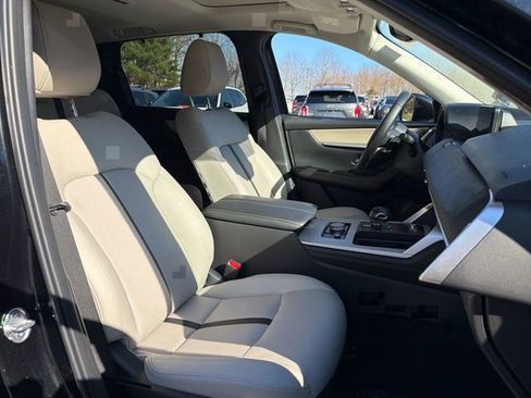 Used 2025 MAZDA CX-90 3.3 Turbo w/ Preferred Package image 9