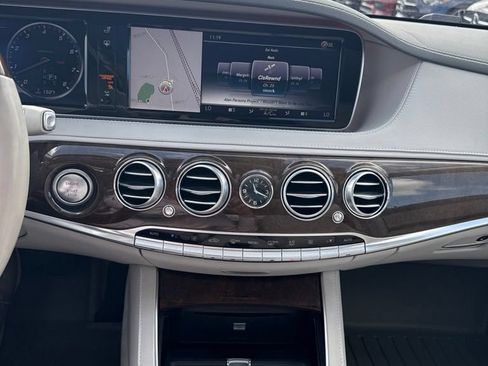 Used 2015 Mercedes-Benz S 550 4MATIC Sedan image 12