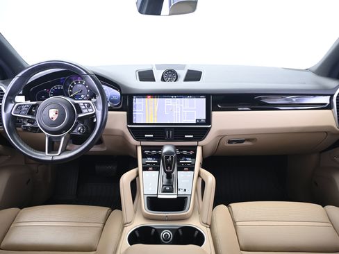 Used 2019 Porsche Cayenne E-Hybrid image 31