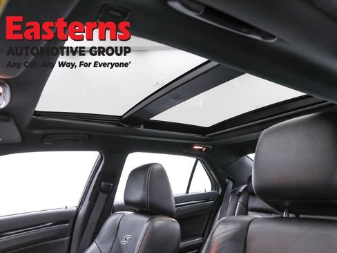 Used 2023 Chrysler 300 S image 35