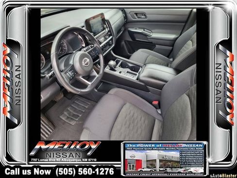 Certified 2025 Nissan Pathfinder SV FWD image 8