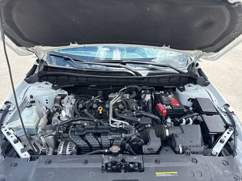 Used 2023 Nissan Altima 2.5 SV FWD image 25