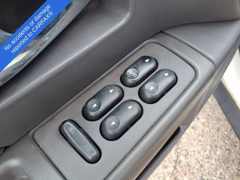 Used 2000 Ford Taurus SES FWD image 16