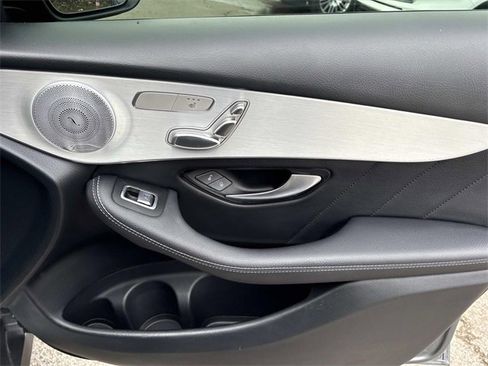 Used 2020 Mercedes-Benz GLC 300 GLC 300 image 22