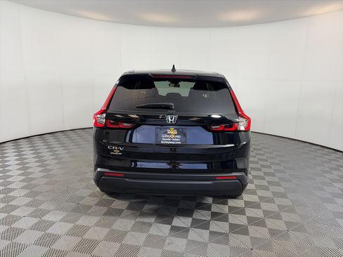 Used 2025 Honda CR-V LX image 9