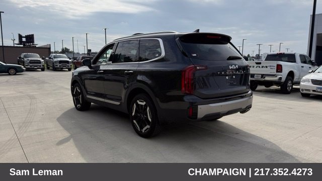 Used 2025 Kia Telluride S FWD image 5