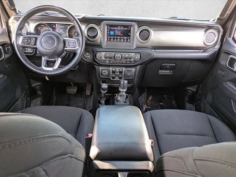 Used 2019 Jeep Wrangler Unlimited Sahara w/ Safety Group image 16