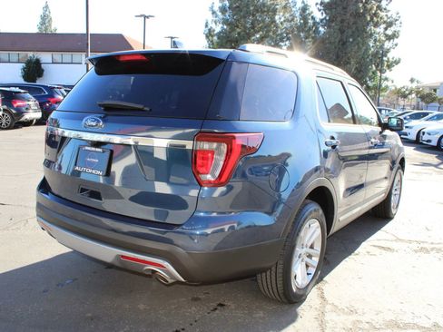 Used 2017 Ford Explorer XLT w/ Equipment Group 201A image 14