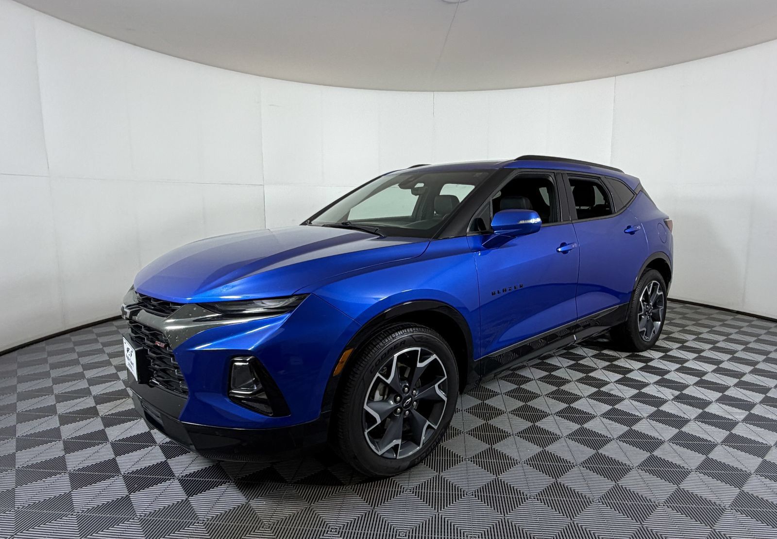 Used 2019 Chevrolet Blazer RS FWD image 2