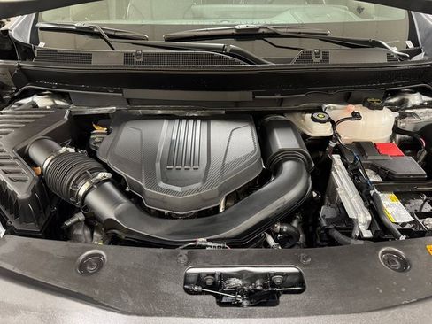 Used 2025 Buick Enclave Sport Touring image 27