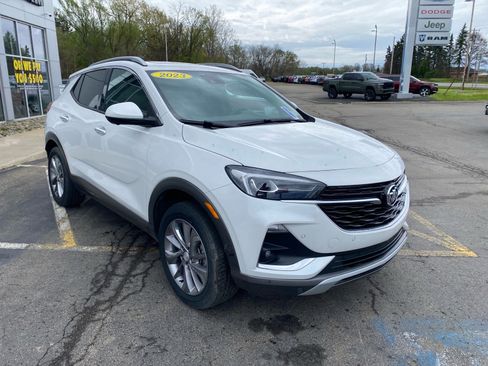 Used 2023 Buick Encore GX Essence w/ Advanced Technology Package AWD/4WD image 7