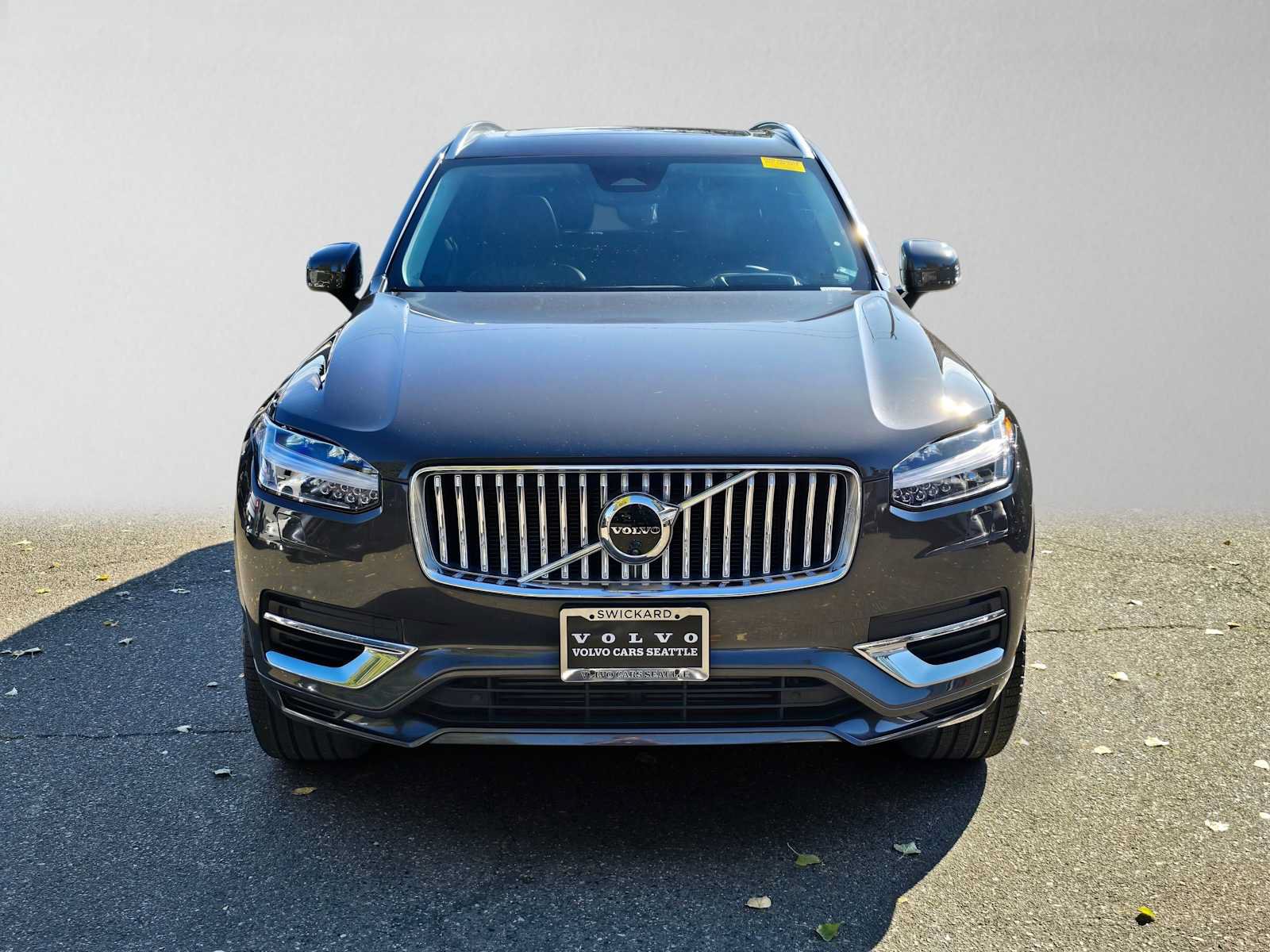 Used 2024 Volvo XC90 T8 Ultimate w/ Protection Package Premier AWD/4WD image 8