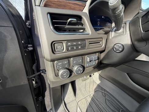 Used 2023 Chevrolet Tahoe Z71 w/ Off-Road Capability Package image 33