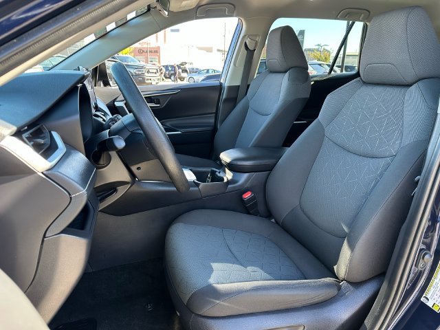 Certified 2025 Toyota RAV4 XLE AWD/4WD image 9