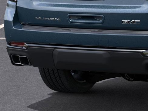 New 2026 GMC Yukon Denali Ultimate w/ LPO, Floor Liner Package AWD/4WD image 14