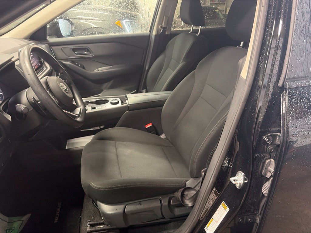 Used 2024 Nissan Rogue S AWD/4WD image 5