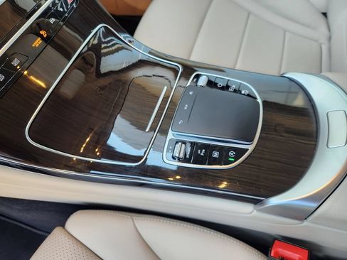 Used 2022 Mercedes-Benz GLC 300 image 20