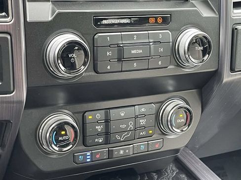 Used 2021 Ford F450 Limited w/ FX4 Off-Road Package AWD/4WD image 28