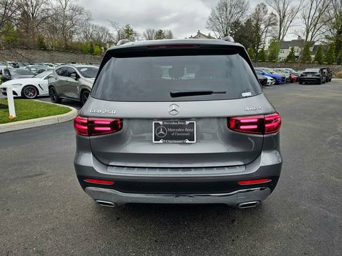 New 2026 Mercedes-Benz GLB 250 4MATIC image 8