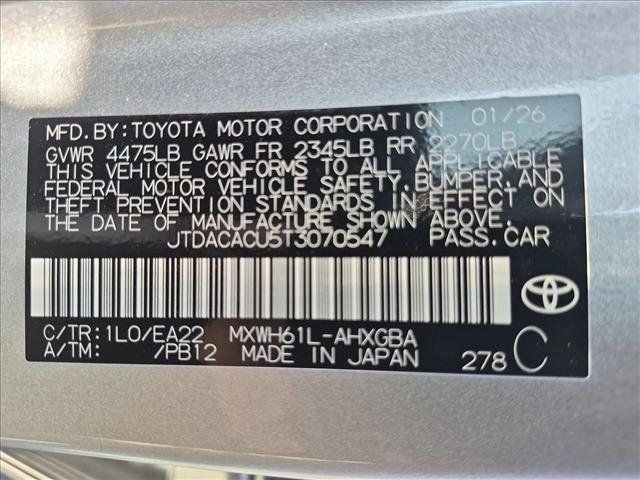Used 2026 Toyota Prius Plug-In Hybrid FWD image 27