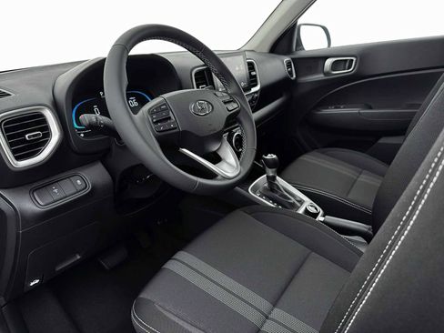 New 2026 Hyundai Venue SEL FWD image 14