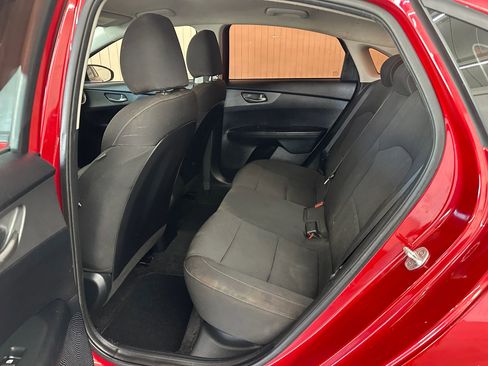 Used 2019 Kia Forte LXS image 11