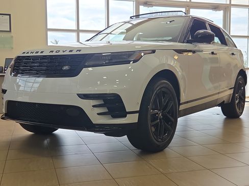 New 2026 Land Rover Range Rover Velar Dynamic SE AWD/4WD image 1