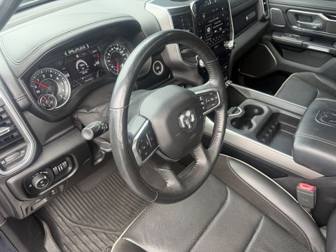 Used 2021 RAM 1500 Laramie w/ Sport Appearance Package AWD/4WD image 4