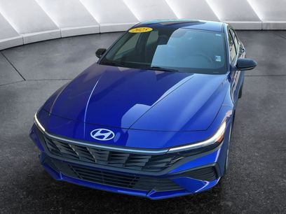 Certified 2025 Hyundai Elantra Sport