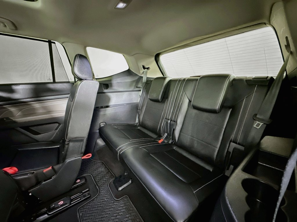 Used 2022 Volkswagen Atlas SE w/ Panoramic Sunroof Package FWD image 29