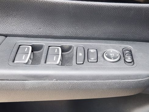 Used 2023 Honda CR-V Sport Touring image 28