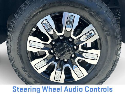 New 2025 GMC Sierra 2500 Denali w/ Denali Reserve Package image 11