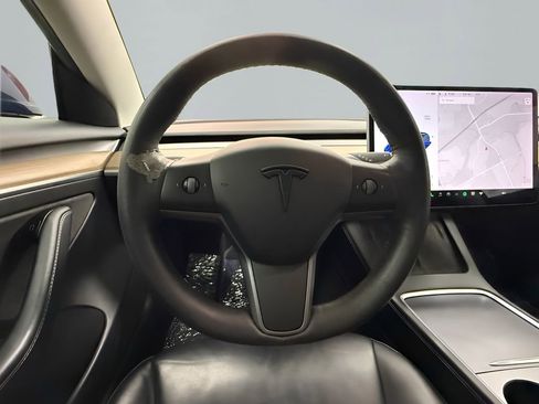 Used 2022 Tesla Model 3 Long Range AWD/4WD image 16