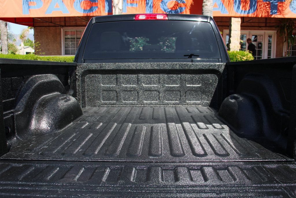 Used 2024 RAM 2500 Big Horn w/ Night Edition AWD/4WD image 8