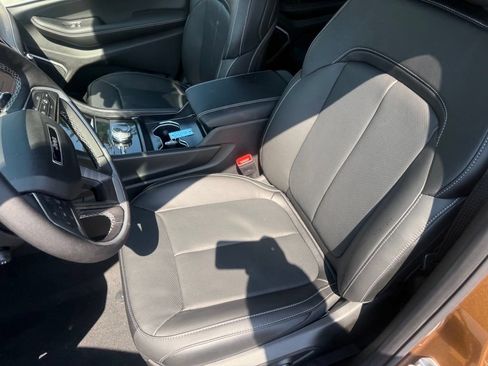 New 2026 Jeep Grand Cherokee L Limited AWD/4WD image 16