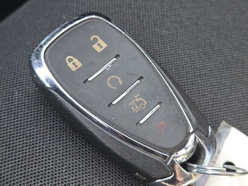 Used 2022 Chevrolet Camaro SS RWD image 31
