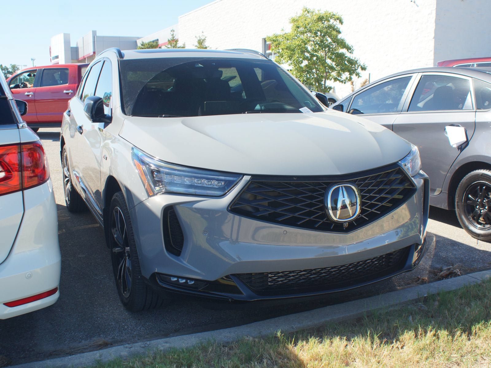 Used 2025 Acura RDX w/ Advance Package AWD/4WD image 1