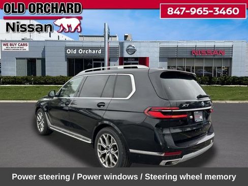 Used 2024 BMW X7 xDrive40i AWD/4WD image 8